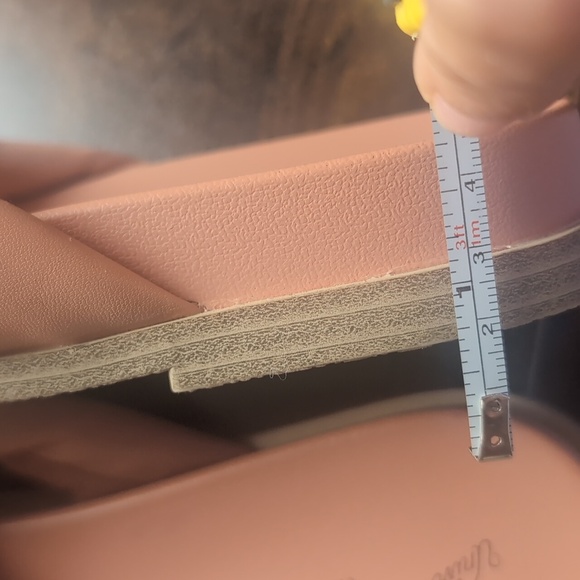 Women's Cosette Padded Slide Sandals Universal Threads - Coral Pink -Size 7 - Picture 10 of 10